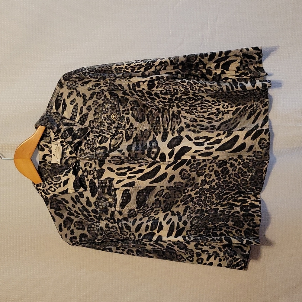 N Touch Zipup Blouse
